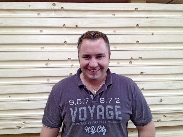 Diagonal verdübeltes Brettstapelholz