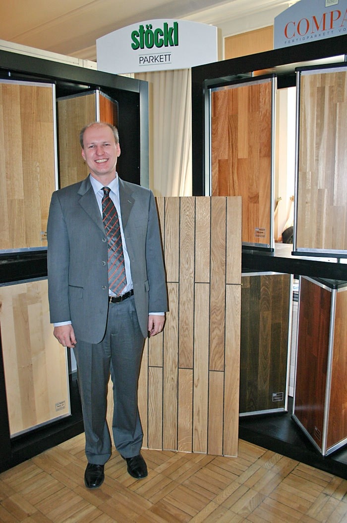 Schiffs-Charakter im Badezimmer