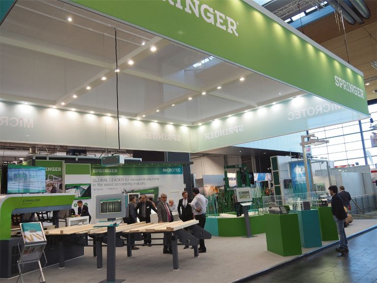 Springer Ligna Roboter für Schnittholzpakete